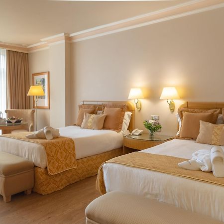 Gran Hotel Los Abetos Сантьяго-де-Компостела Экстерьер фото