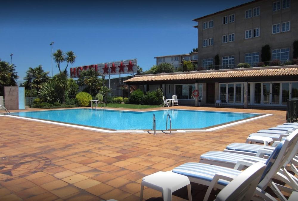 Gran Hotel Los Abetos Сантьяго-де-Компостела Экстерьер фото